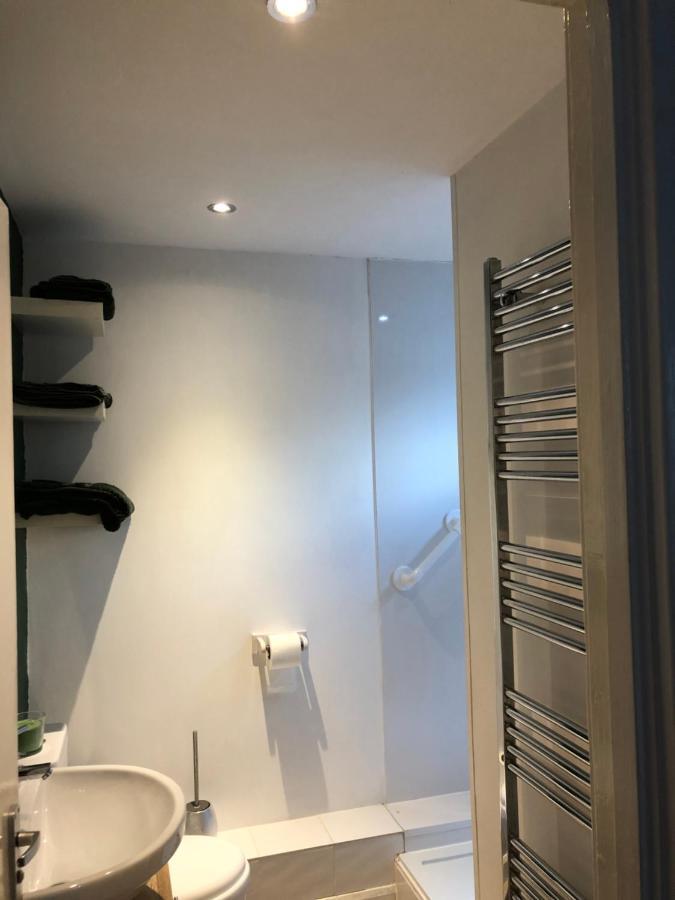 Home From Home, Close To Redditch Hospital Abb Extérieur photo