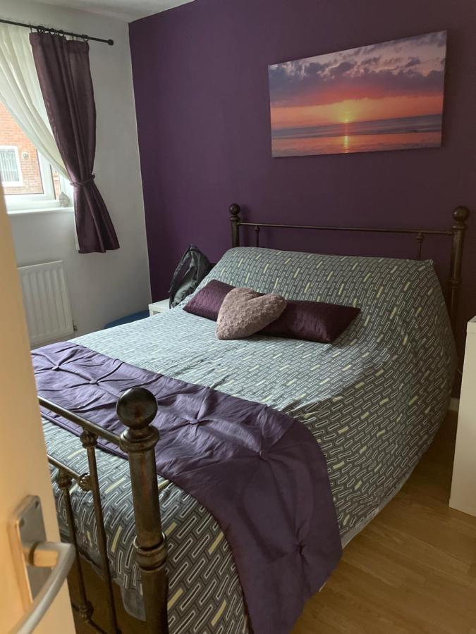 Home From Home, Close To Redditch Hospital Abb Extérieur photo