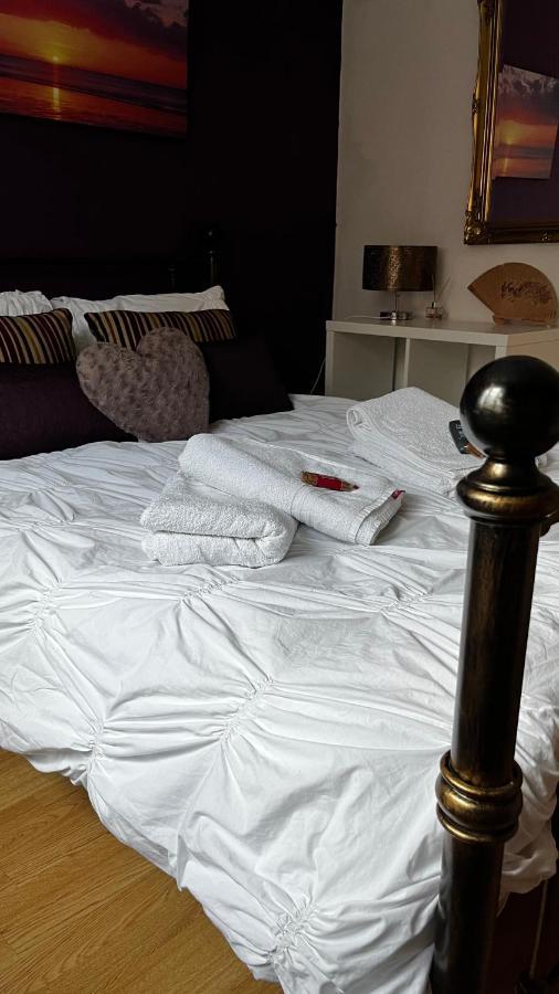 Home From Home, Close To Redditch Hospital Abb Extérieur photo